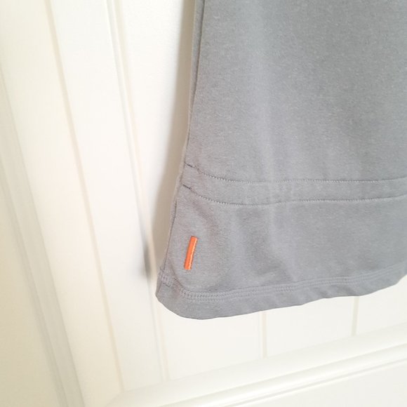 Lucy Tank Top with Toggle Hem Gray Size M - Picture 8 of 10